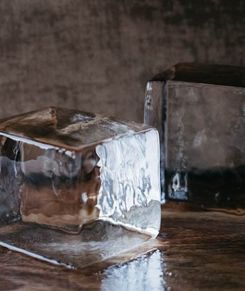 Clear Cut Ice Hi-Cube (25 pcs)